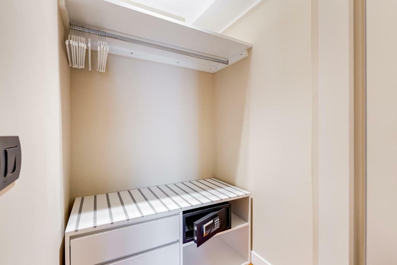 Frattina High-end Apt Apartment Rom